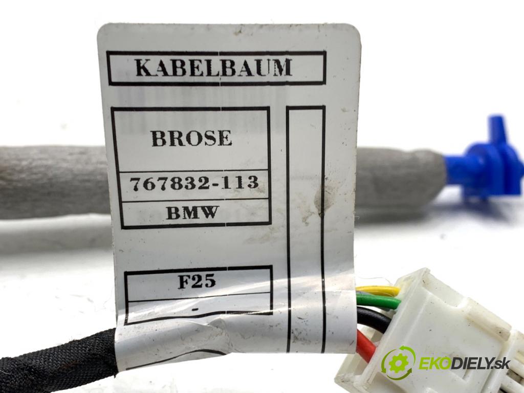 BMW F25 SUV 2016 180 kW xDrive 28 i 1997 VLAK: dveří zadní část 927465