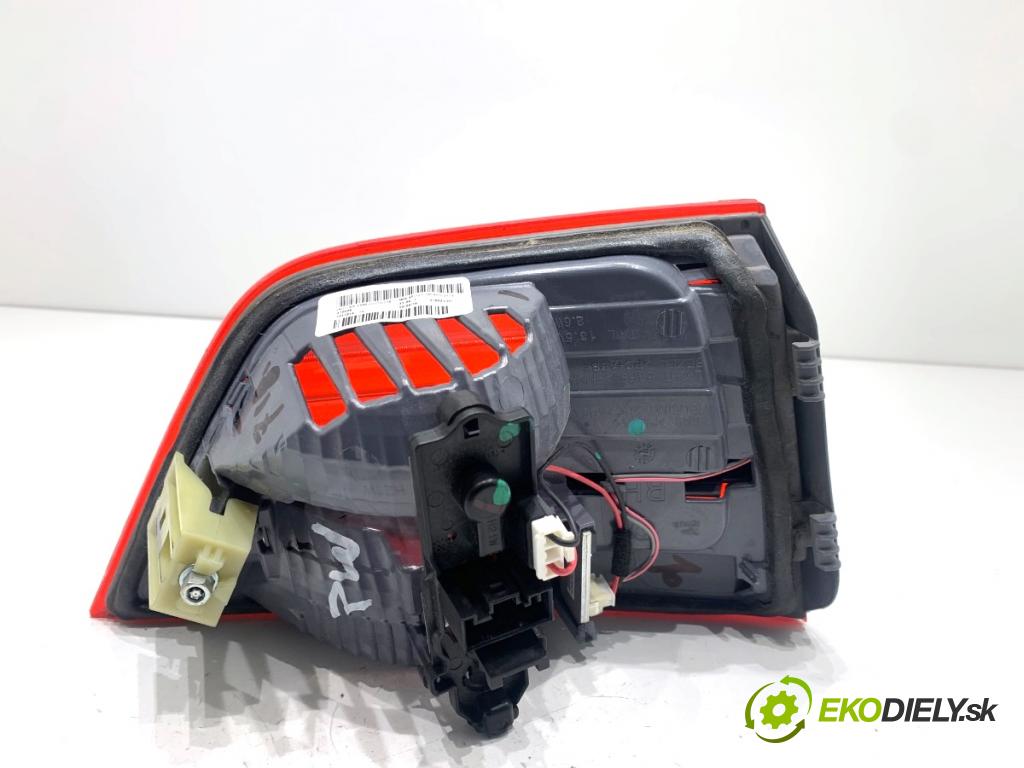 BMW F25 SUV 2016 180 kW xDrive 28 i 1997 světlo zadní část pravá vnitřní 7217314 (Klika dveří ostatní)