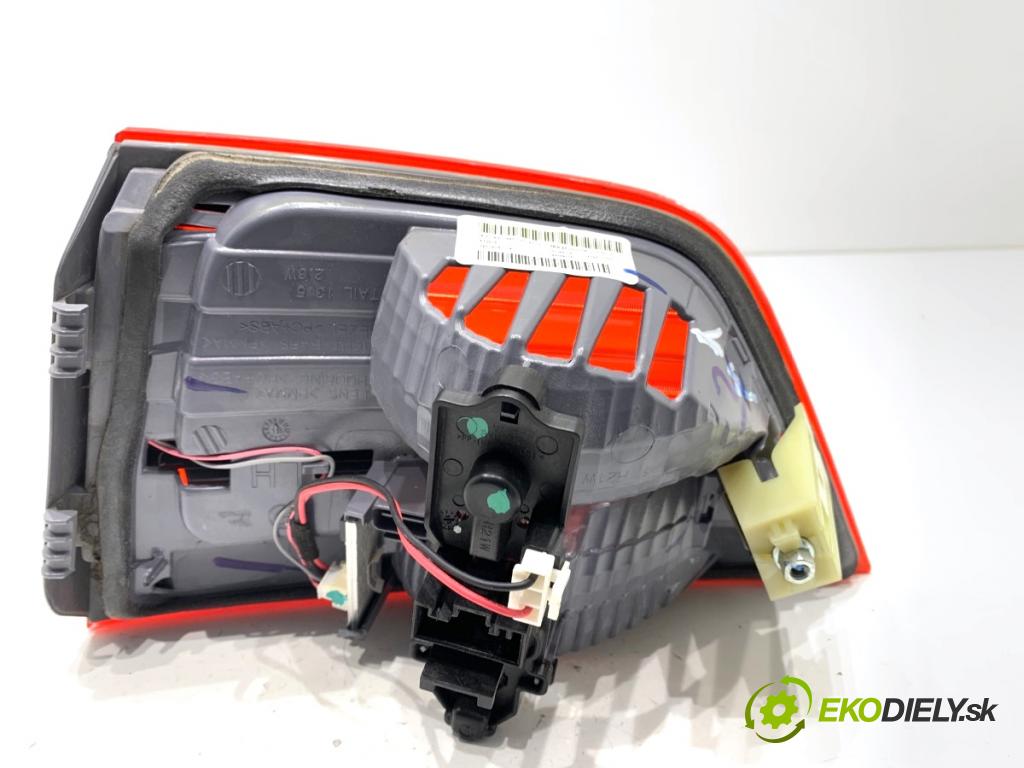 BMW F25 SUV 2016 180 kW xDrive 28 i 1997 Svetlo zad ľavá strana vnútorná 7217313 (Kľučka dverí ostatné)