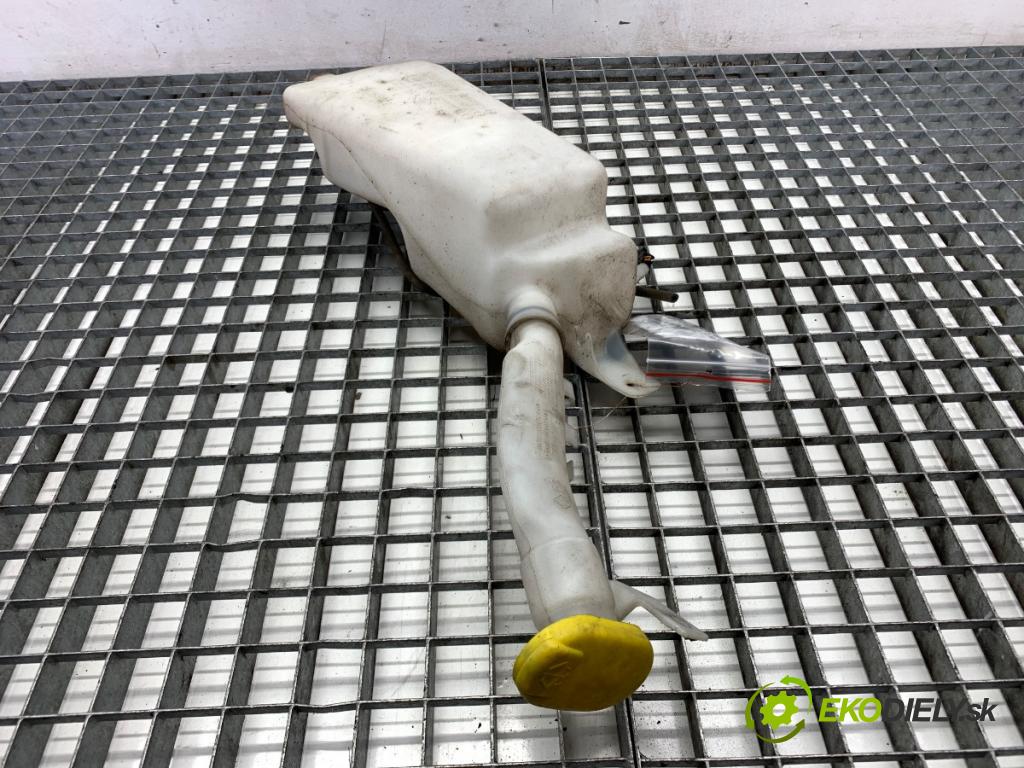 RENAULT CLIO III liftback 2006 63 kW 1.5 dCi (BR17, CR17) 1461 Nádržka ostrekovačov 7701058023