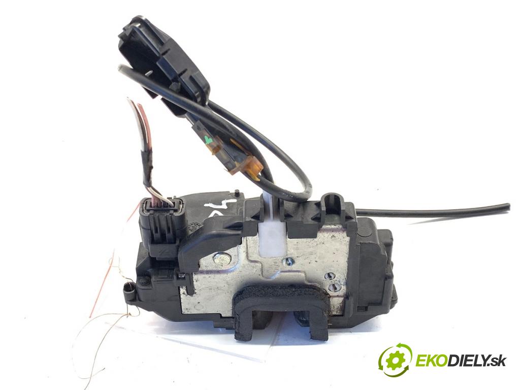 RENAULT CLIO III liftback 2006 63 kW 1.5 dCi (BR17, CR17) 1461 zámok Dvere pravy predný