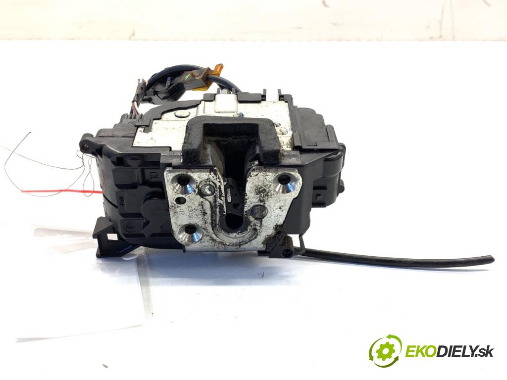 RENAULT CLIO III liftback 2006 63 kW 1.5 dCi (BR17, CR17) 1461 zámok Dvere pravy predný
