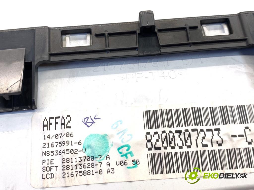 RENAULT CLIO III liftback 2006 63 kW 1.5 dCi (BR17, CR17) 1461 Dislpej 8200307273 (Prístrojová doska)