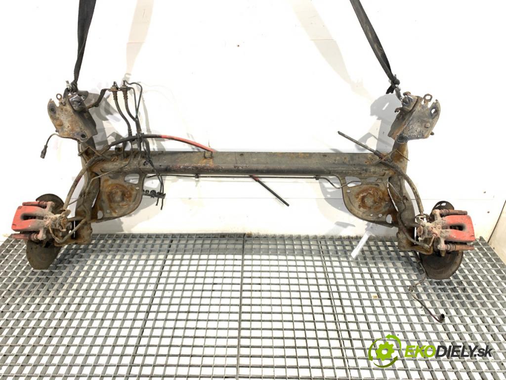 RENAULT CLIO III liftback 2006 63 kW 1.5 dCi (BR17, CR17) 1461 Výstuha zad 