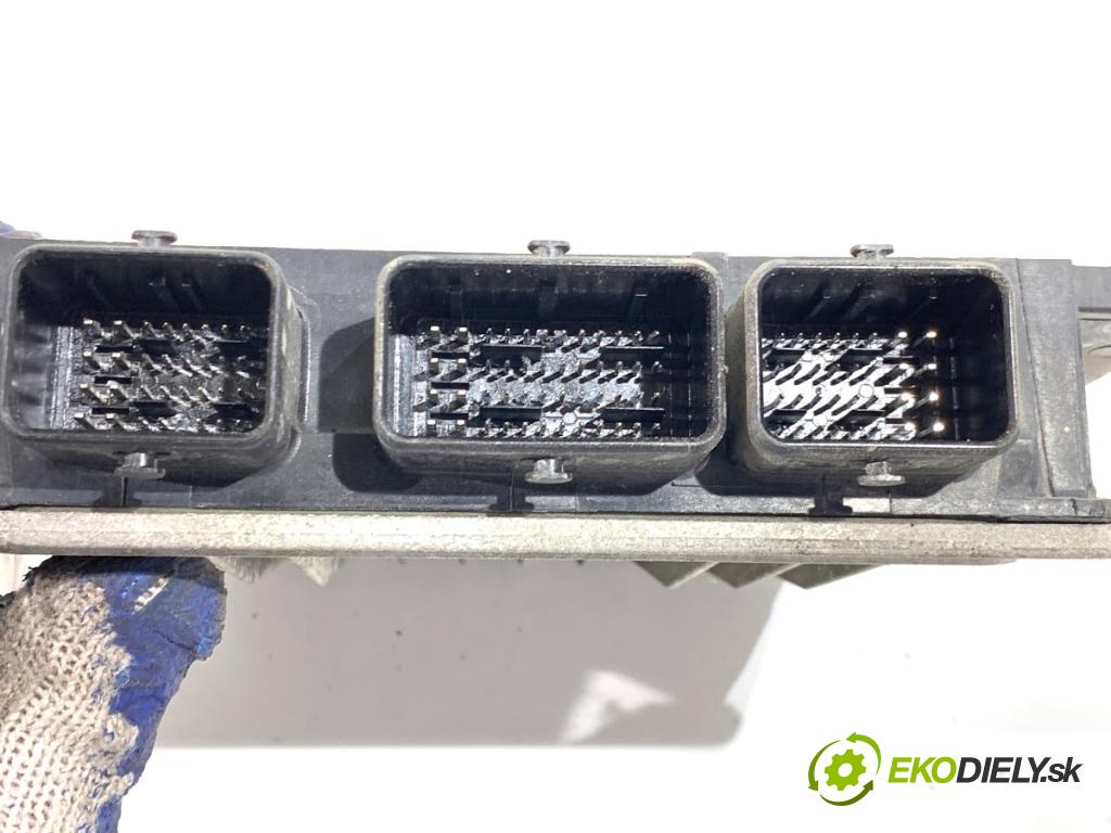 RENAULT CLIO III liftback 2006 63 kW 1.5 dCi (BR17, CR17) 1461 riadiaca jednotka Motor 8200399038 (Riadiaca jednotka)