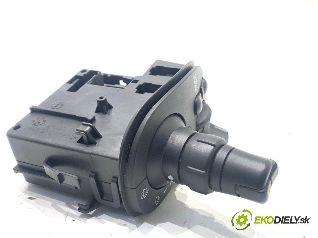 RENAULT CLIO III liftback 2006 63 kW 1.5 dCi (BR17, CR17) 1461 přepínač stěračů  (Páčky pod volantem)