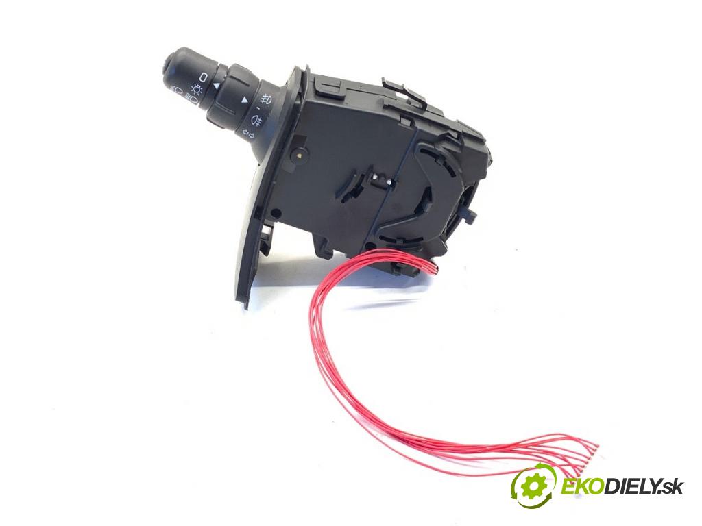 RENAULT CLIO III liftback 2006 63 kW 1.5 dCi (BR17, CR17) 1461 přepínač směrovek  (Páčky pod volantem)