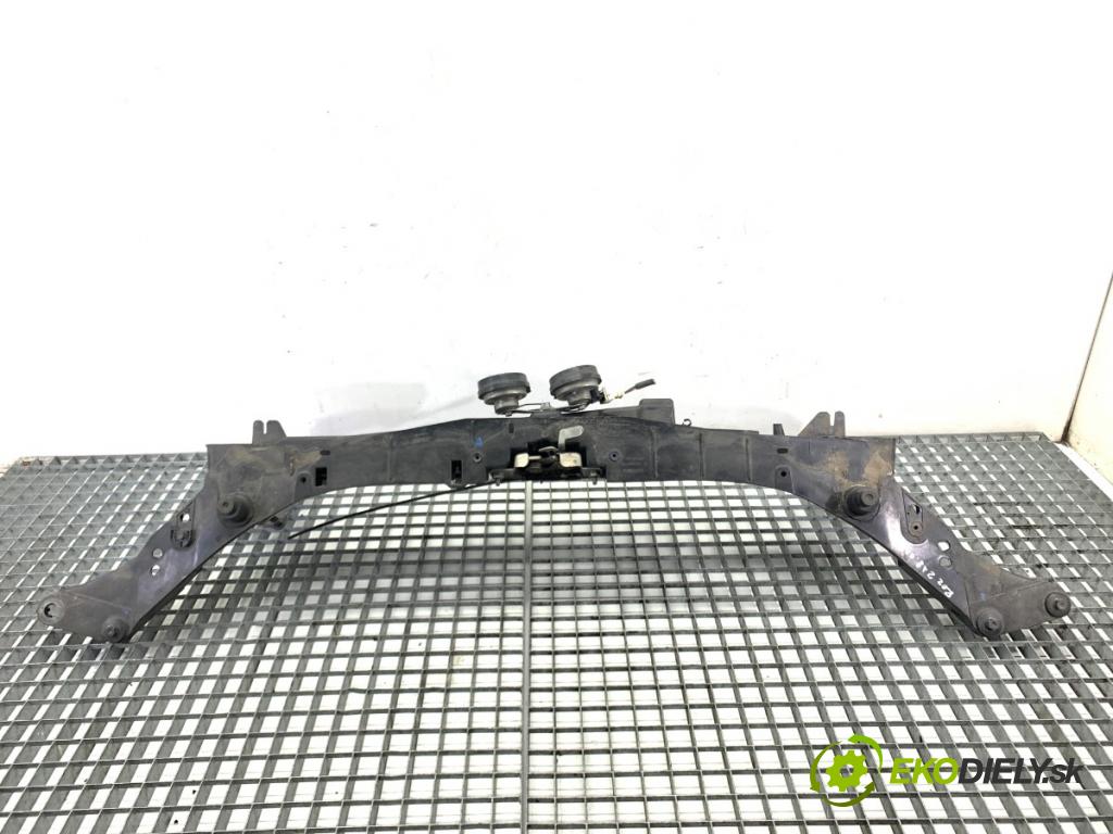 RENAULT CLIO III liftback 2006 63 kW 1.5 dCi (BR17, CR17) 1461 Držiak predný 8200290143 (Výstuha predná)