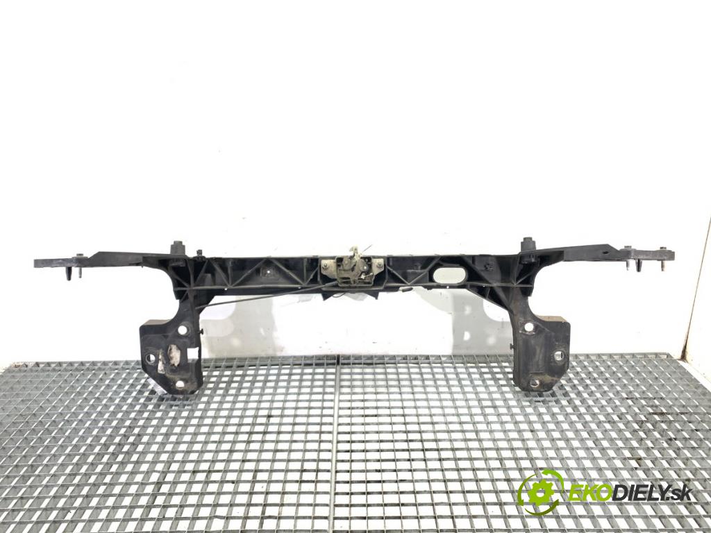 RENAULT CLIO III liftback 2006 63 kW 1.5 dCi (BR17, CR17) 1461 Držiak predný 8200290143 (Výstuha predná)