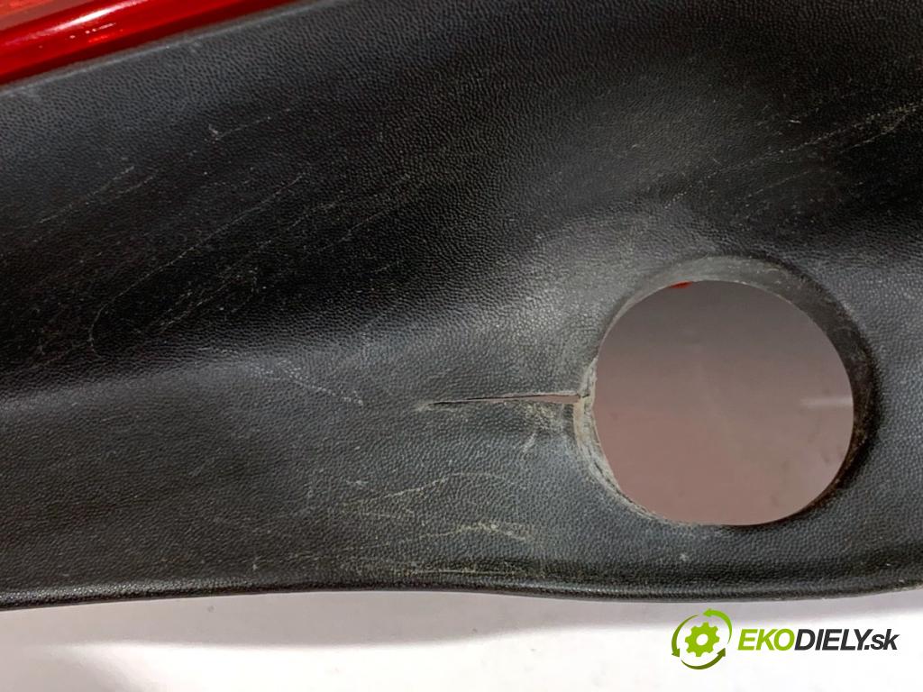 RENAULT CLIO III liftback 2006 63 kW 1.5 dCi (BR17, CR17) 1461 Svetlo ľavy zad