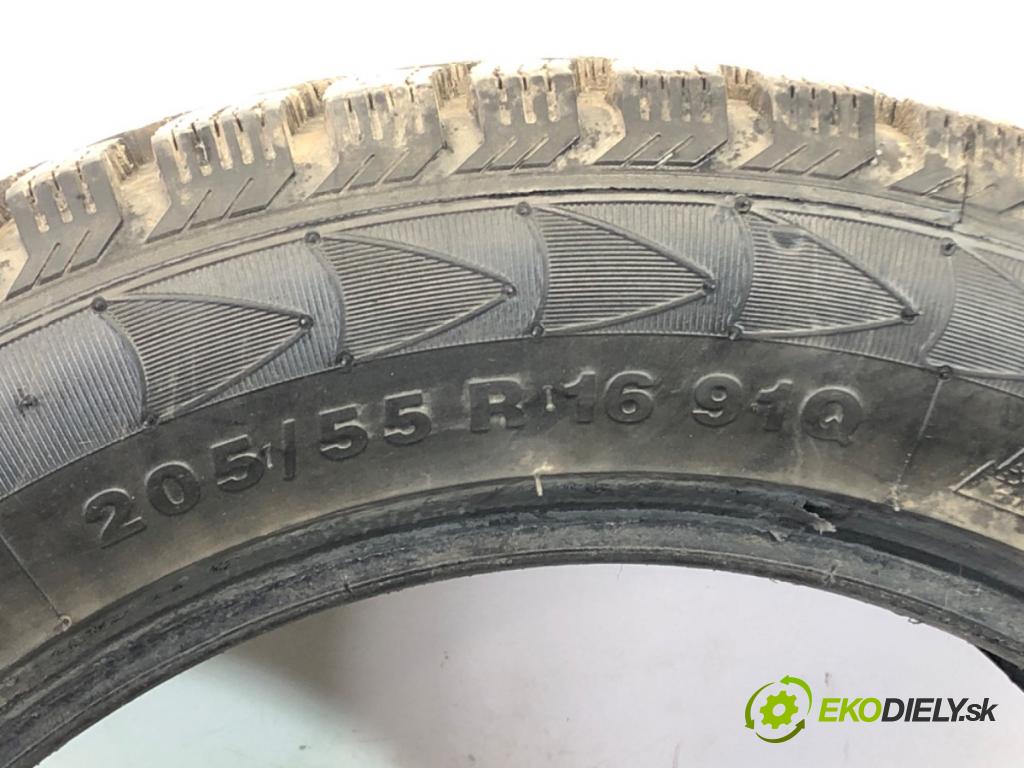 --- --- PNEUMATIKY: zima 2X 205/55 16" EQUIPE: