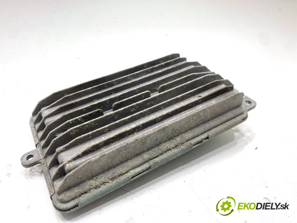 BMW F25 SUV 2016 180 kW xDrive 28 i 1997 měnič XENON 7354974 (Řídící jednotka xenonu)