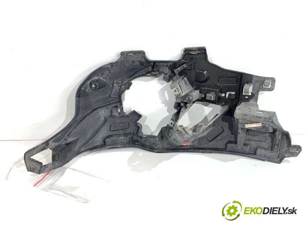 BMW F25 SUV 2016 180 kW xDrive 28 i 1997 úchyt nárazníka pravý přední část 7347626