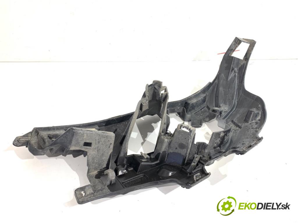 BMW F25 SUV 2016 180 kW xDrive 28 i 1997 úchyt nárazníka pravý přední část 7347626