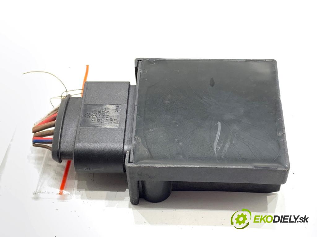 VW GOLF VII Kombi 2015 110 kW 2.0 TDI 1968 Modul pumpy paliva 5Q0906121E