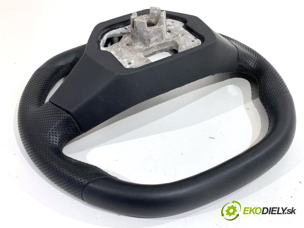 MG (SAIC) HS SUV 2024 124 kW 1.5 20 T 1490 volant 11548809 (Volant)