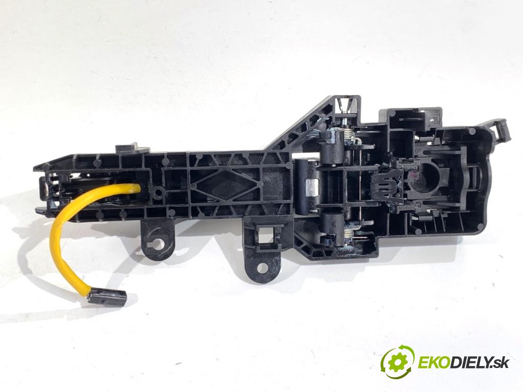 MG (SAIC) HS SUV 2024 124 kW 1.5 20 T 1490 Kľučka vonkajšia pravy predný 20240801