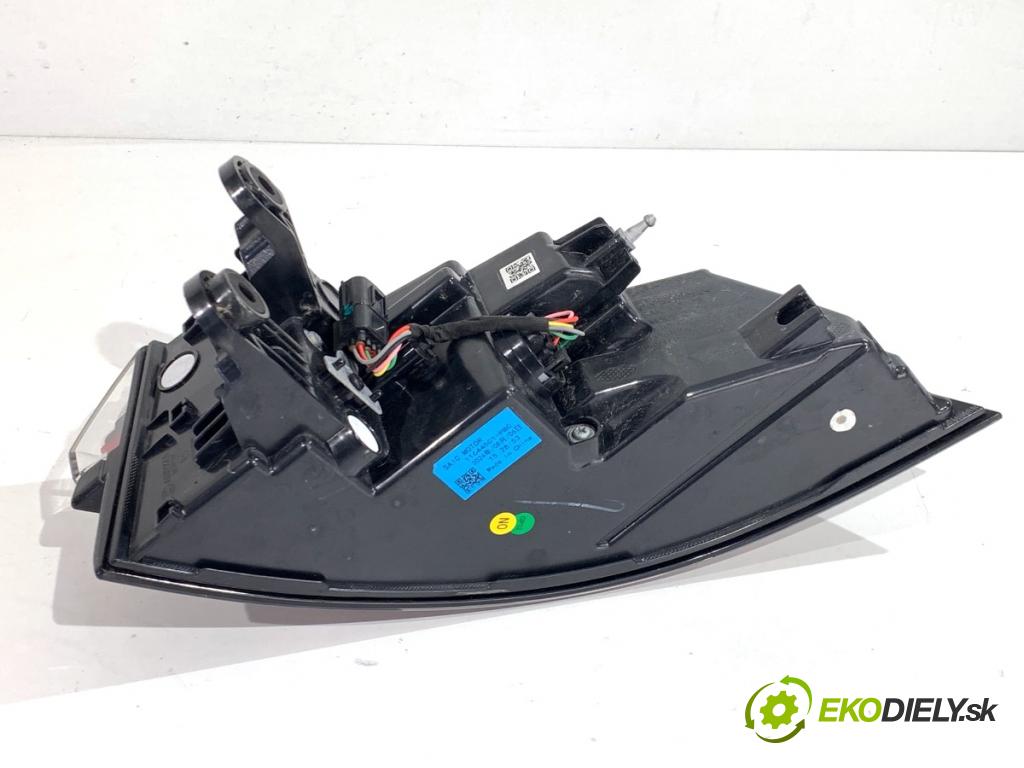 MG (SAIC) HS SUV 2024 124 kW 1.5 20 T 1490 Svetlo ľavy zad 11644501