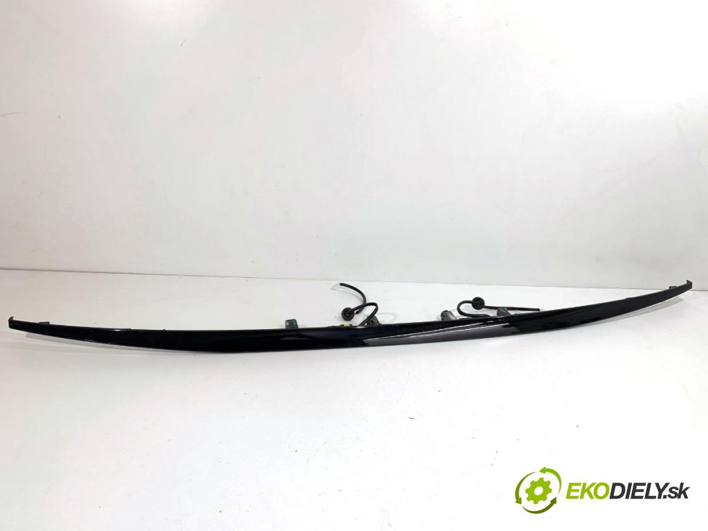 MG (SAIC) HS SUV 2024 124 kW 1.5 20 T 1490 lišta dveří zadní část 11184068