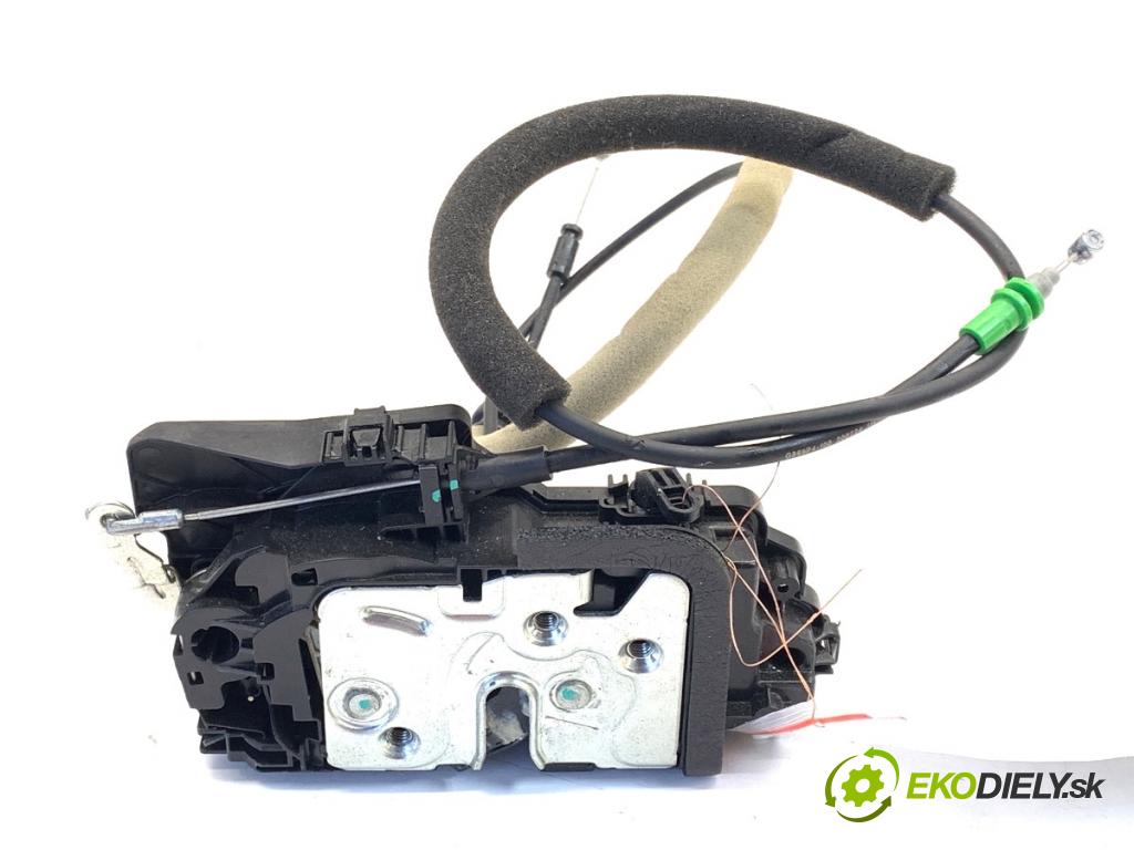 MG (SAIC) HS SUV 2024 124 kW 1.5 20 T 1490 zámok dveře levý přední část