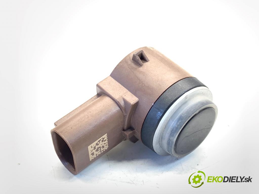 MG (SAIC) HS SUV 2024 124 kW 1.5 20 T 1490 Snímač PDC 10850857