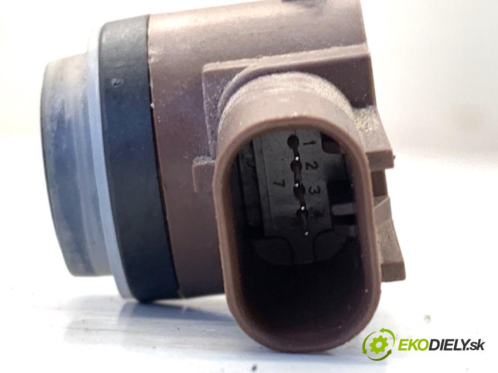 MG (SAIC) HS SUV 2024 124 kW 1.5 20 T 1490 Snímač PDC 10850857