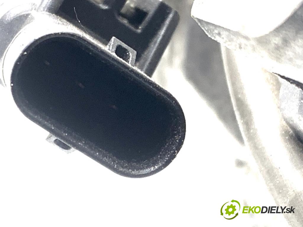 BMW G31 Kombi 2020 140 kW 520 d 1995 kompresor klimatizace 7948806 (Kompresor klimatizace)