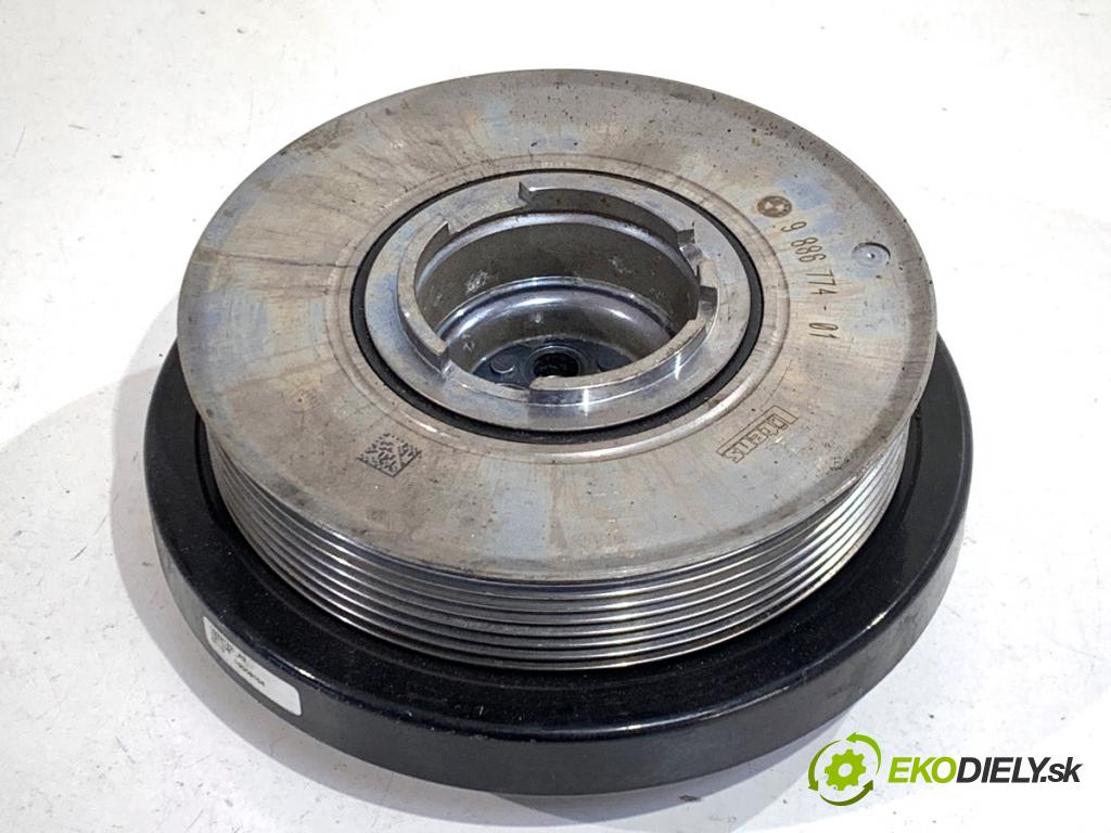 BMW G31 Kombi 2020 140 kW 520 d 1995 kolo kolová hřídele 9886774 (Remenice)