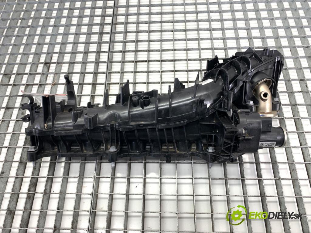 BMW G31 Kombi 2020 140 kW 520 d 1995 potrubí sání 8579245 (Sací potrubí)