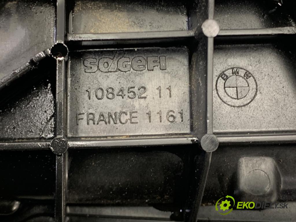 BMW G31 Kombi 2020 140 kW 520 d 1995 potrubí sání 8579245 (Sací potrubí)