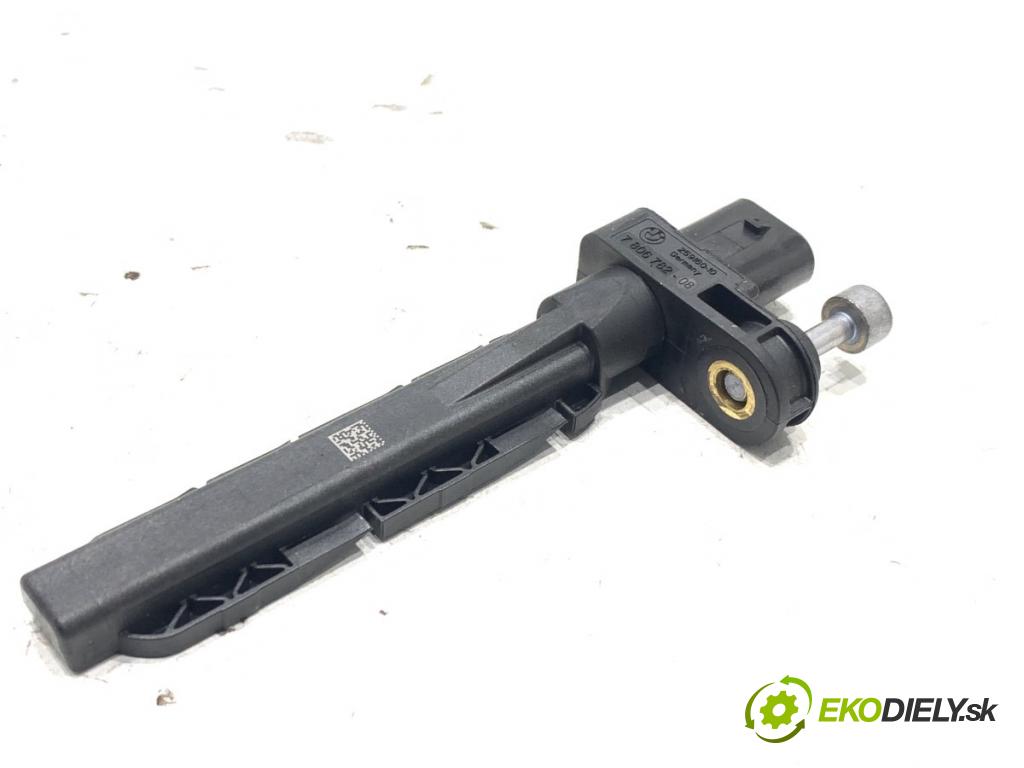 BMW G31 Kombi 2020 140 kW 520 d 1995 snímač pozice hřídele klikového 7806782 (Snímač polohy klikového hřídele)