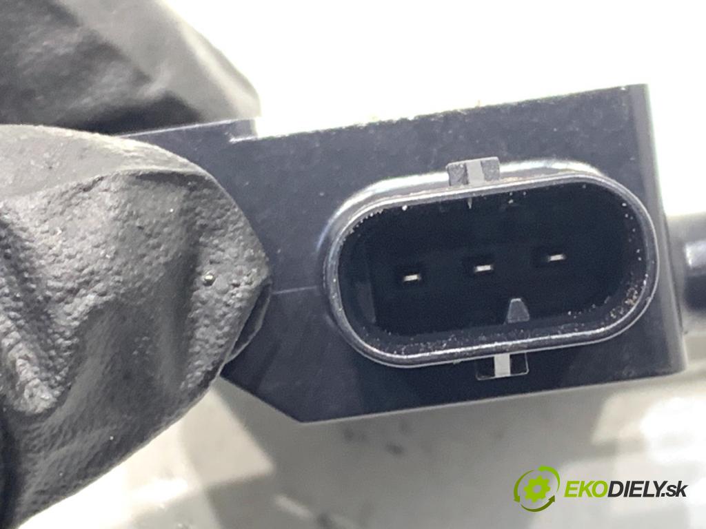 BMW G31 Kombi 2020 140 kW 520 d 1995 Snímač tlaku spalín DPF 8585292