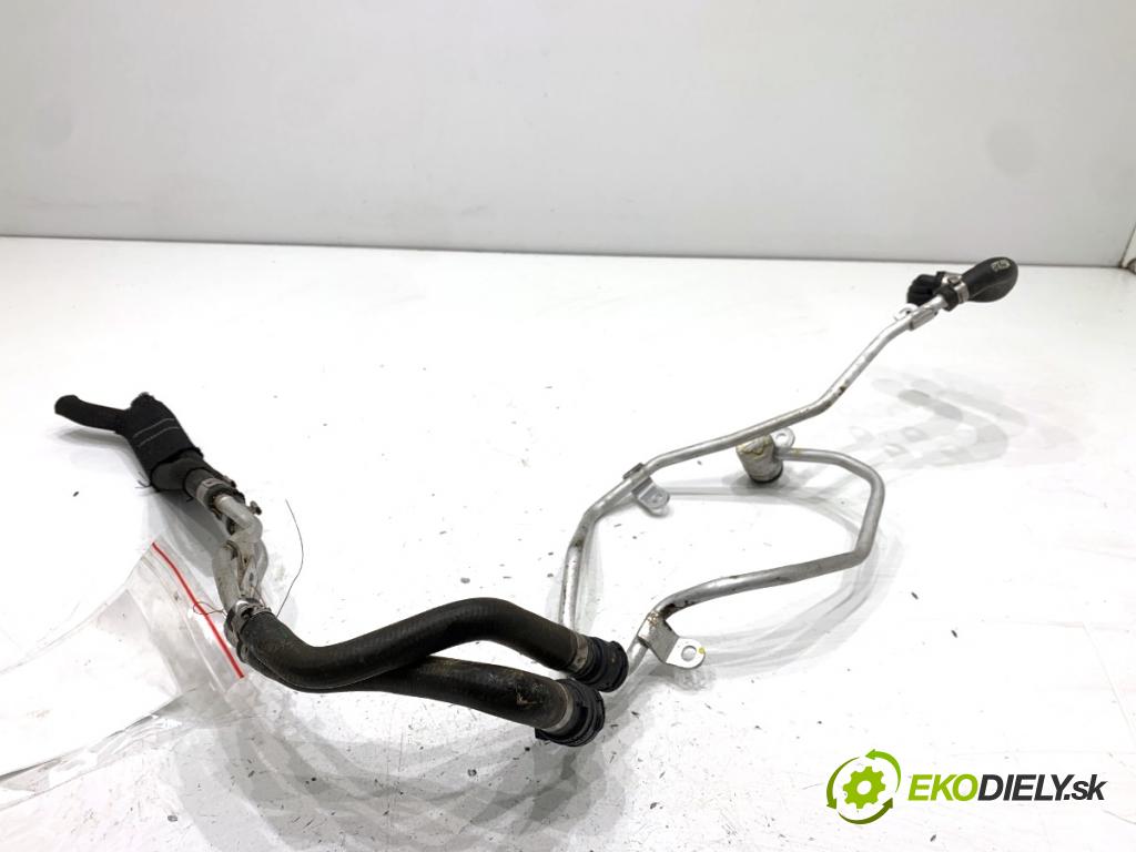 BMW G31 Kombi 2020 140 kW 520 d 1995 Rozdeľovač vody 8471773