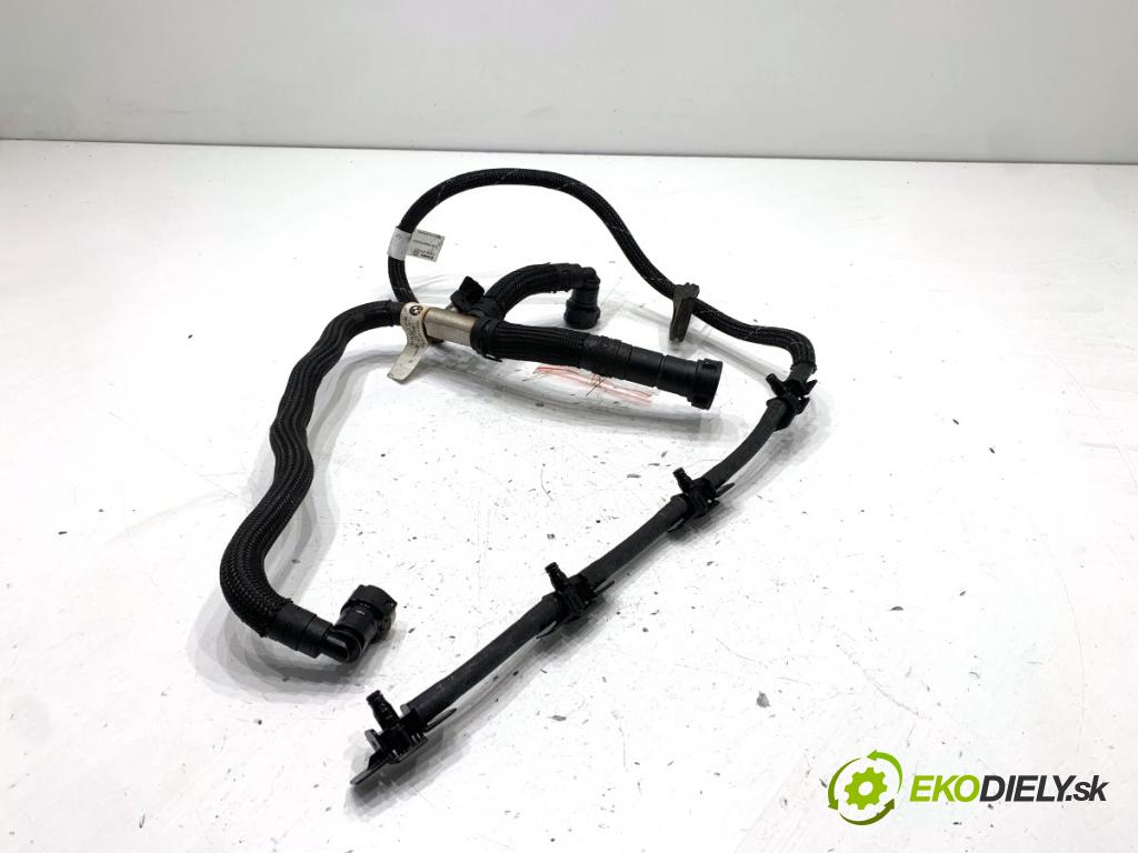 BMW G31 Kombi 2020 140 kW 520 d 1995 Rúrka PALIVO: 8595120