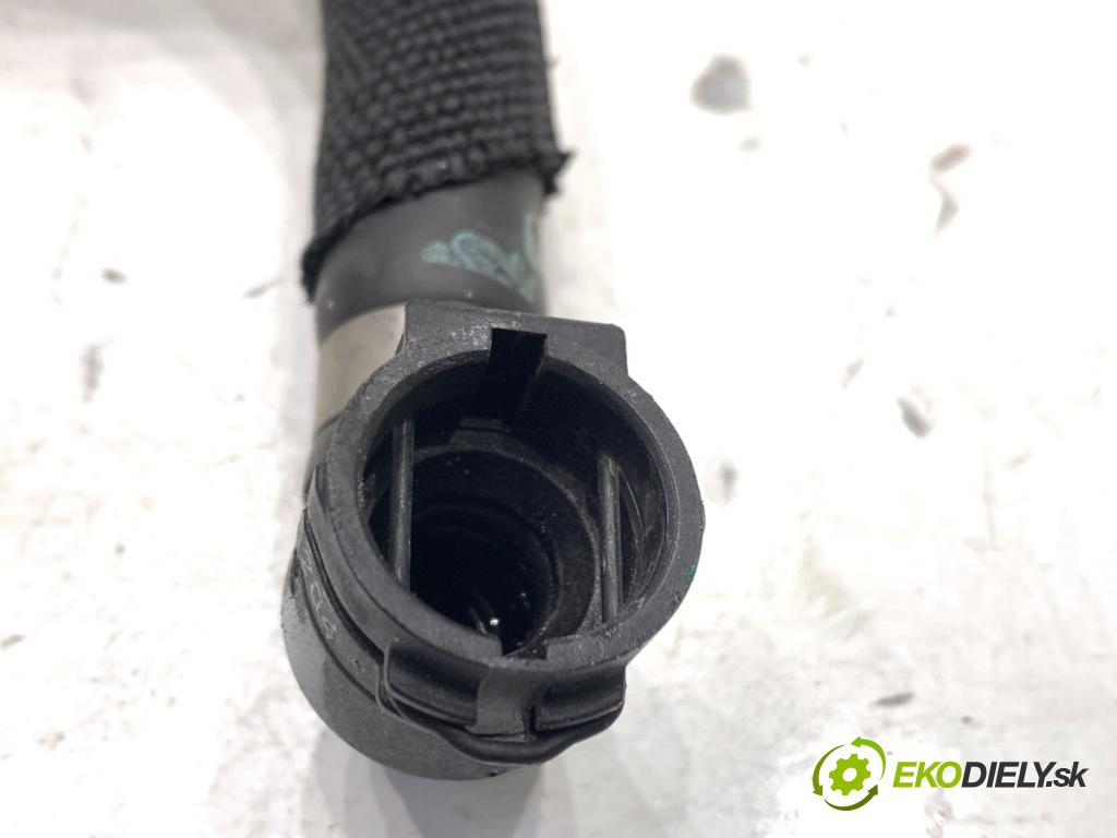 BMW G31 Kombi 2020 140 kW 520 d 1995 Rúra vody 8594526