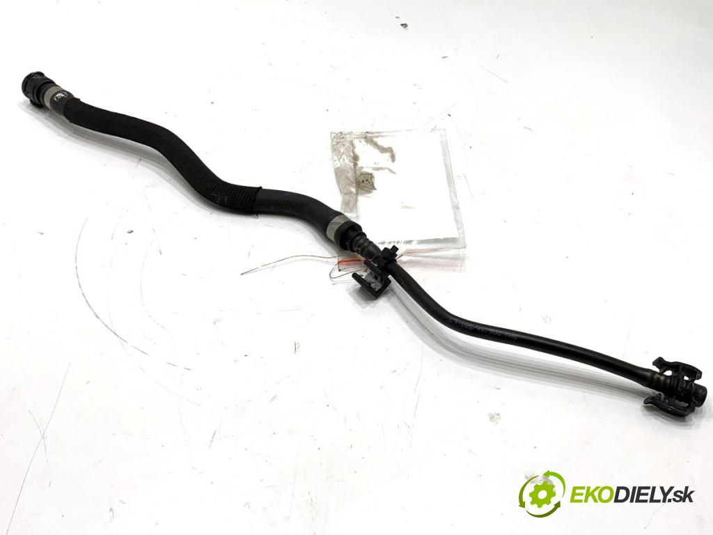 BMW G31 Kombi 2020 140 kW 520 d 1995 Rúra vody 8598386