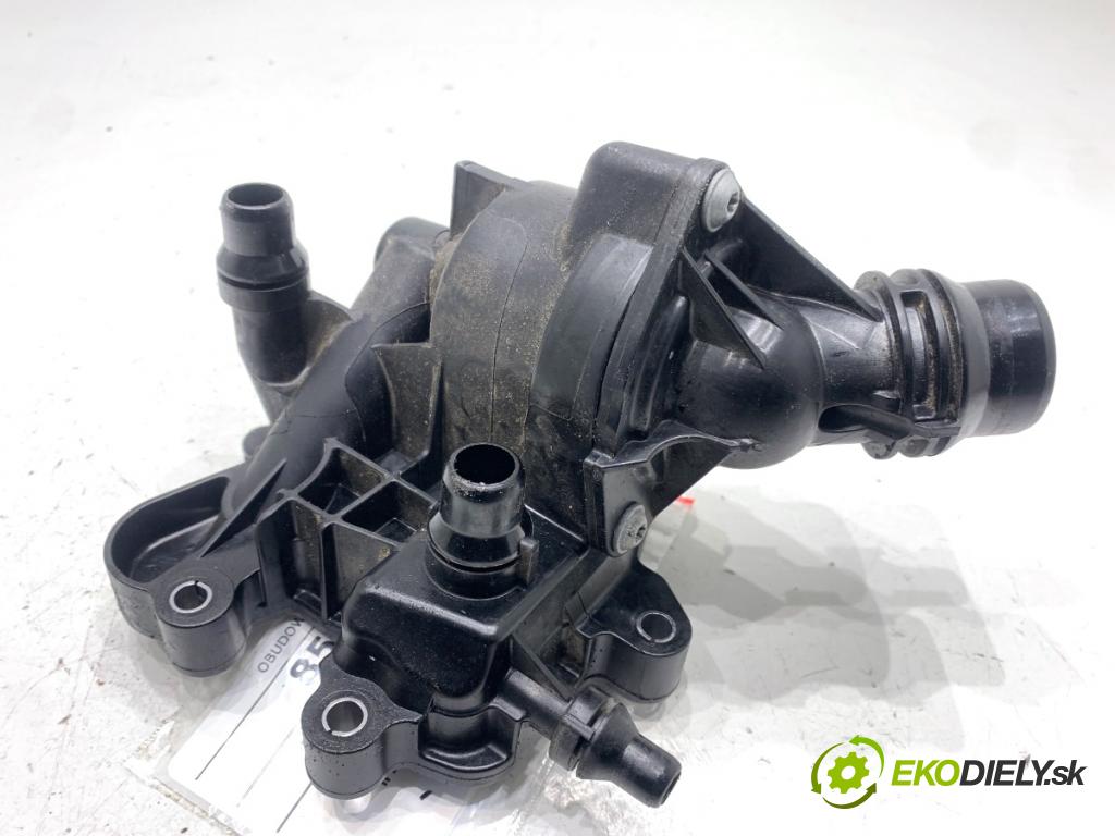 BMW G31 Kombi 2020 140 kW 520 d 1995 Obal termostatu 8581627 (Obal (príruba) termostatu)