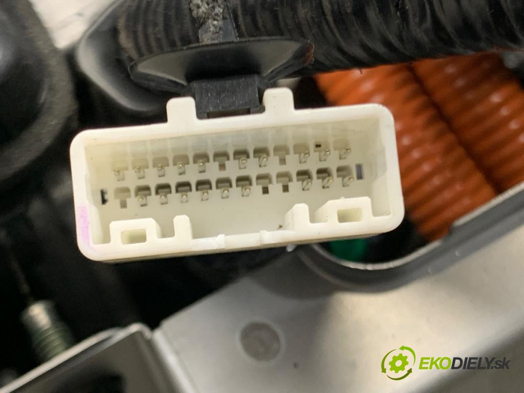 INFINITI Q50 sedan 2014 268 kW 50 Hybrid AWD 3498 BATERIA HYBRYDA 295B04GA0A