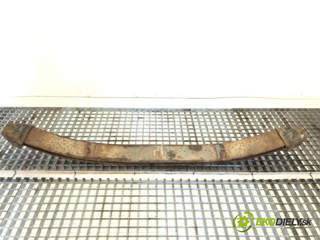 VW LT 28 35 Autobus 2004 80 kW 2.5 TDI 2461 listové pero přední část 