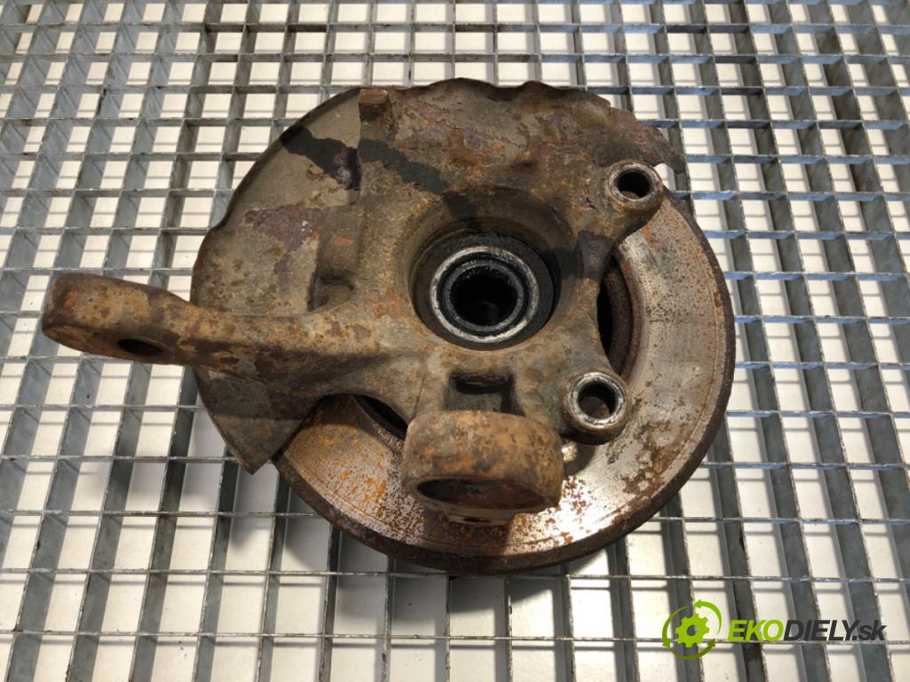 VW TRANSPORTER T4 Autobus 1995 45 kW 1.9 D 1896 náboj ľavy predný 