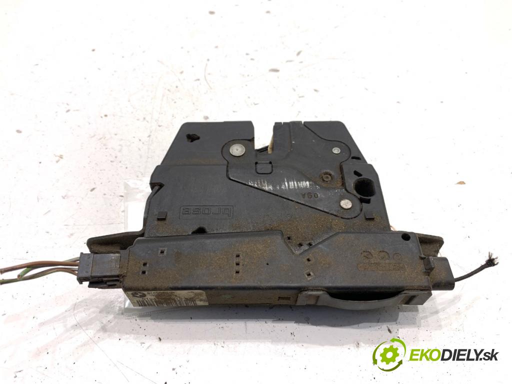 BMW F10 sedan 2010 135 kW 520 d 1995 zámok dverí zad 7191212