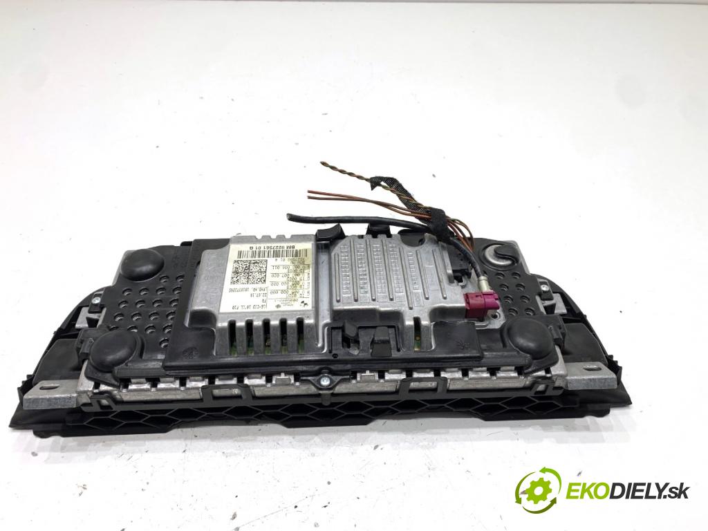 BMW F10 sedan 2010 135 kW 520 d 1995 Displej 9227561 (Přístrojová deska)