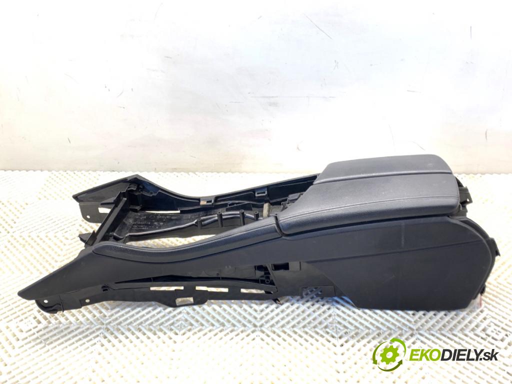 BMW F10 sedan 2010 135 kW 520 d 1995 Lakťová opierka 9171570 (Lakťová opierka)