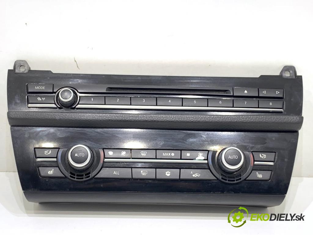 BMW F10 sedan 2010 135 kW 520 d 1995 Panel ovládaní topení 9236477 (Páčky pod volantem)