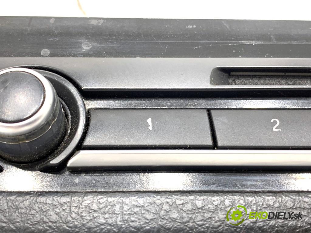 BMW F10 sedan 2010 135 kW 520 d 1995 Panel ovládania kúrenia 9236477 (Prepínacie páčky pod volantom)