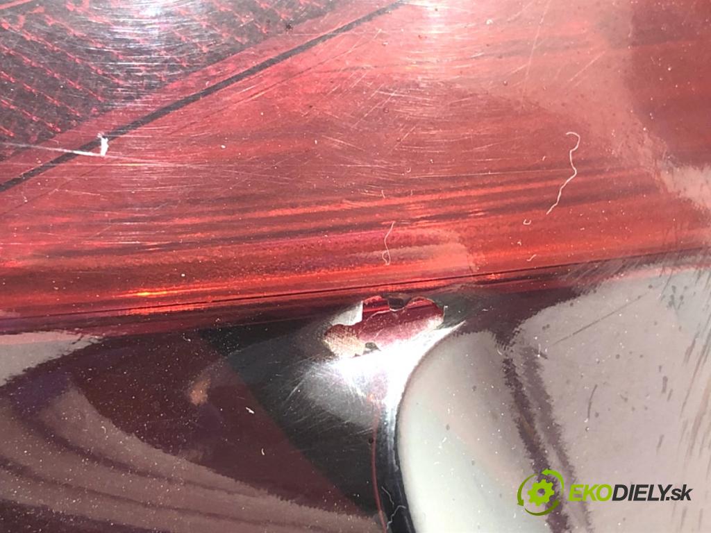 BMW F10 sedan 2010 135 kW 520 d 1995 Svetlo ľavy zad 173462-01