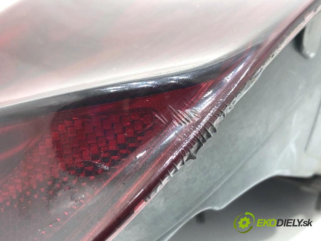 BMW F10 sedan 2010 135 kW 520 d 1995 Svetlo ľavy zad 173462-01