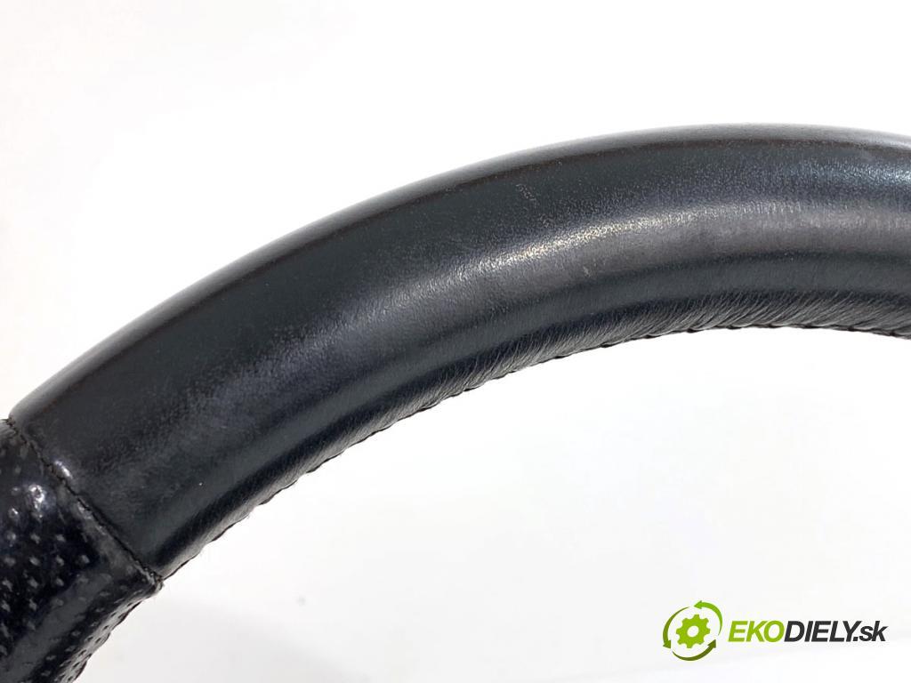 BMW F10 sedan 2010 135 kW 520 d 1995 volant  (Volant)