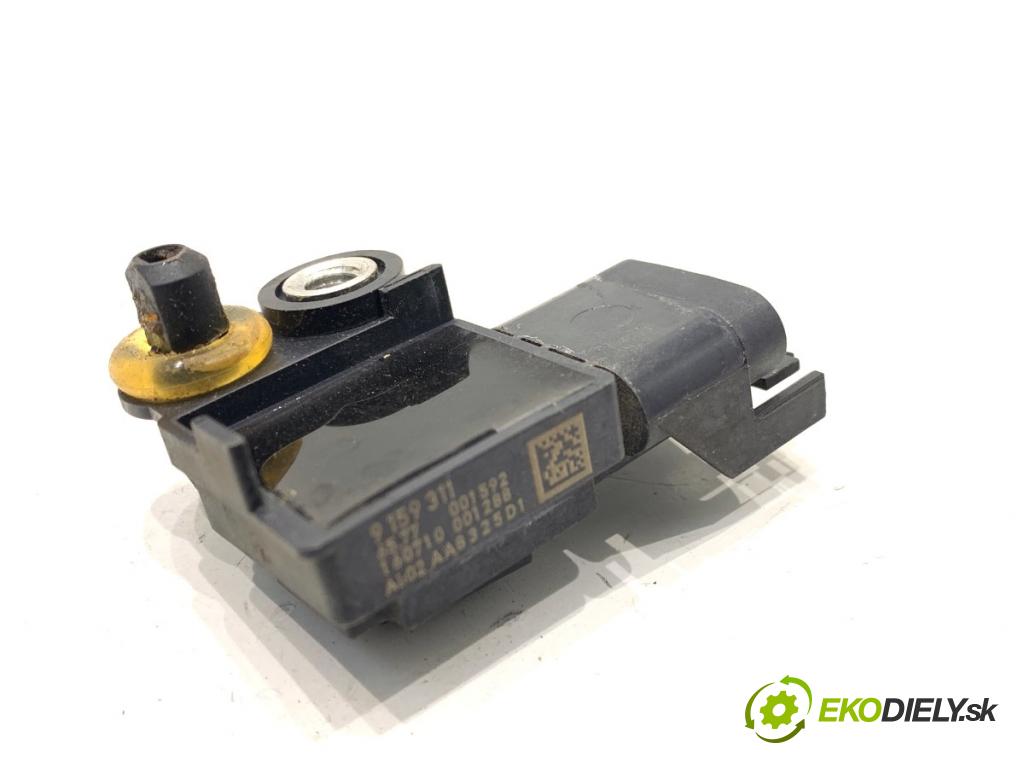 BMW F10 sedan 2010 135 kW 520 d 1995 Snímač nárazu 9159311 (Snímač nárazu)