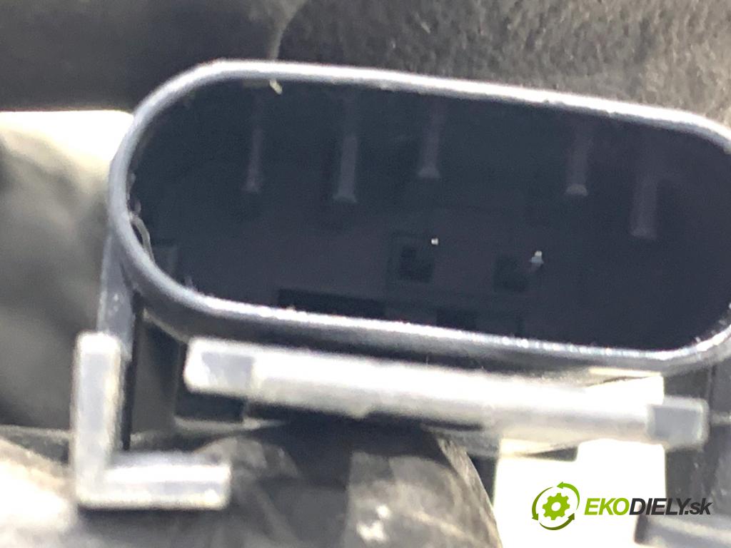 BMW F10 sedan 2010 135 kW 520 d 1995 Snímač nárazu 9159311 (Snímač nárazu)